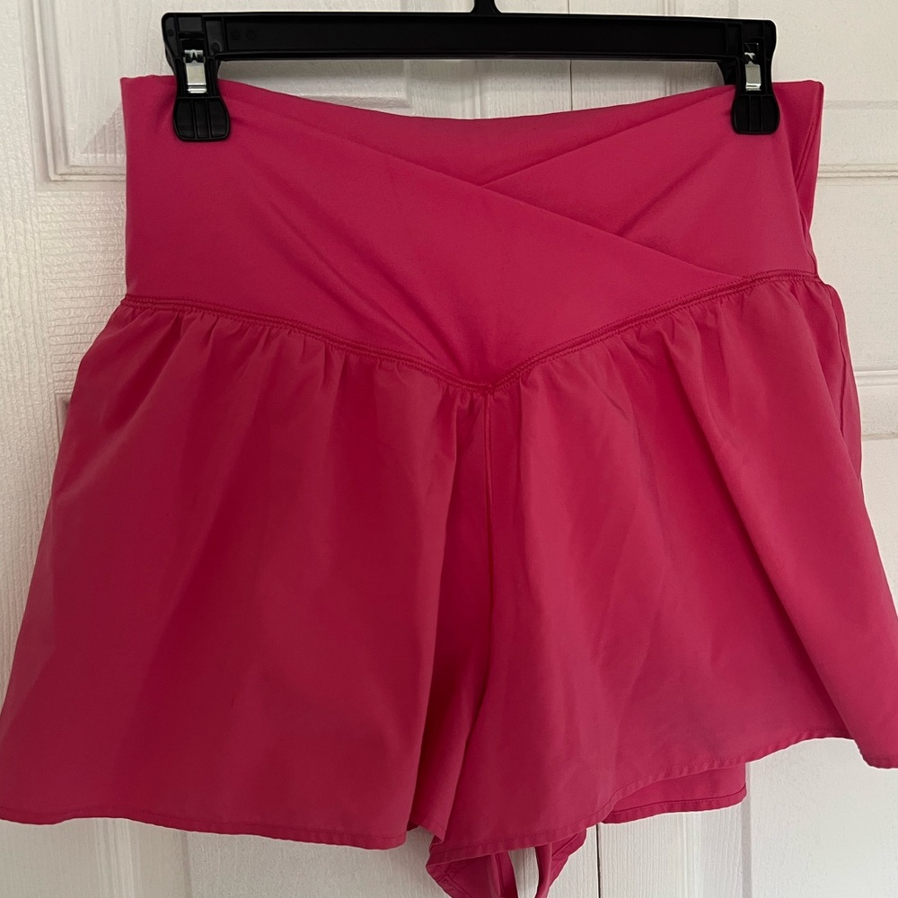 Chic High Waist Women's Shorts in Fuchsia